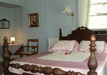 River Rose Inn Bed And Breakfa Elizabethtown 외부 사진